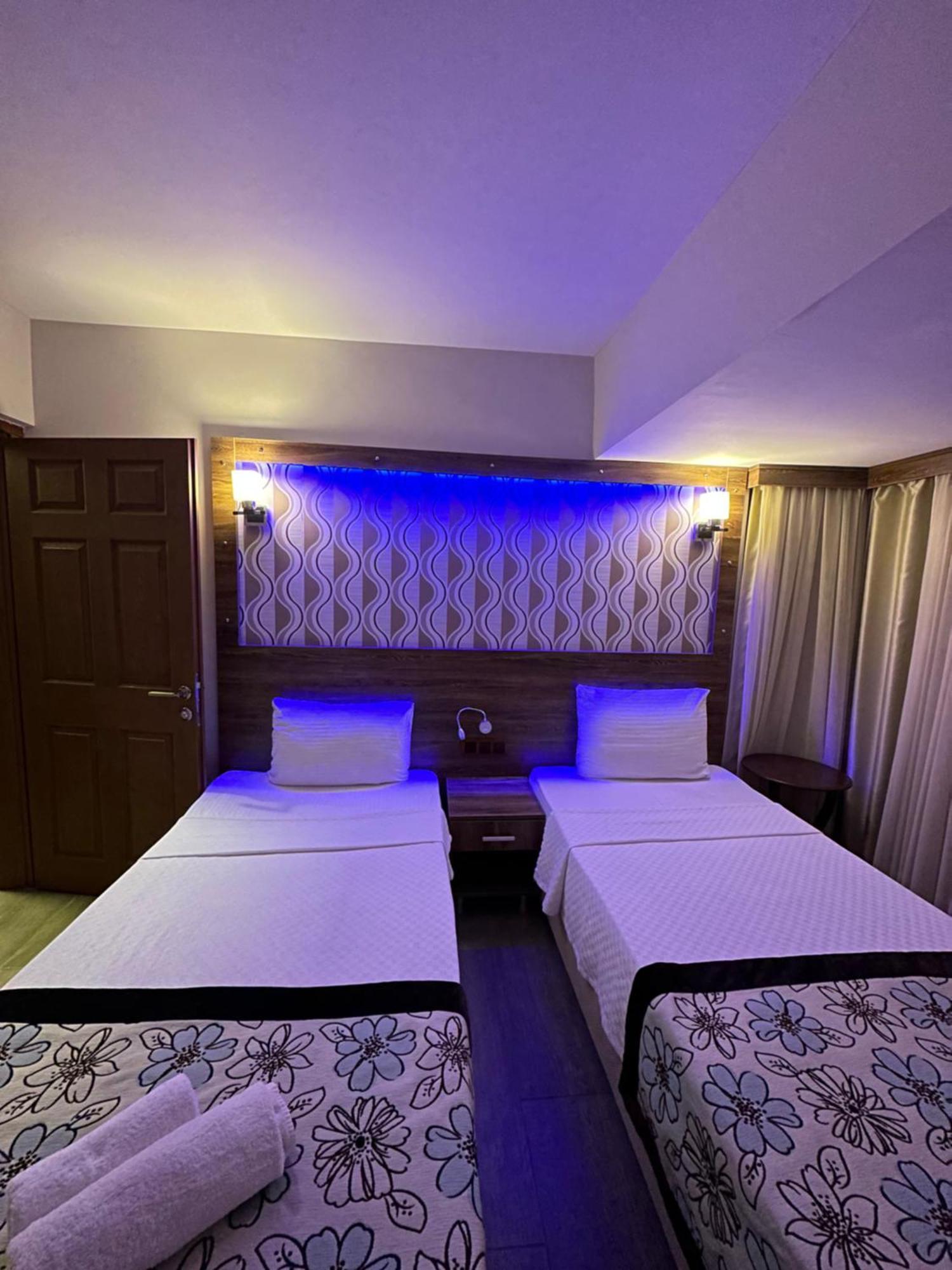 Dolphin Apart Hotel Sarigerme Exterior foto